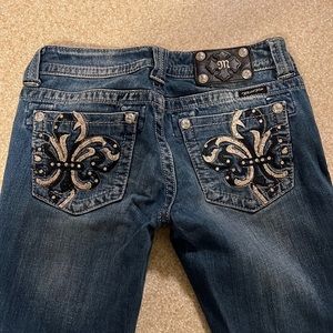 NWOT miss me straight legs 28 jeans